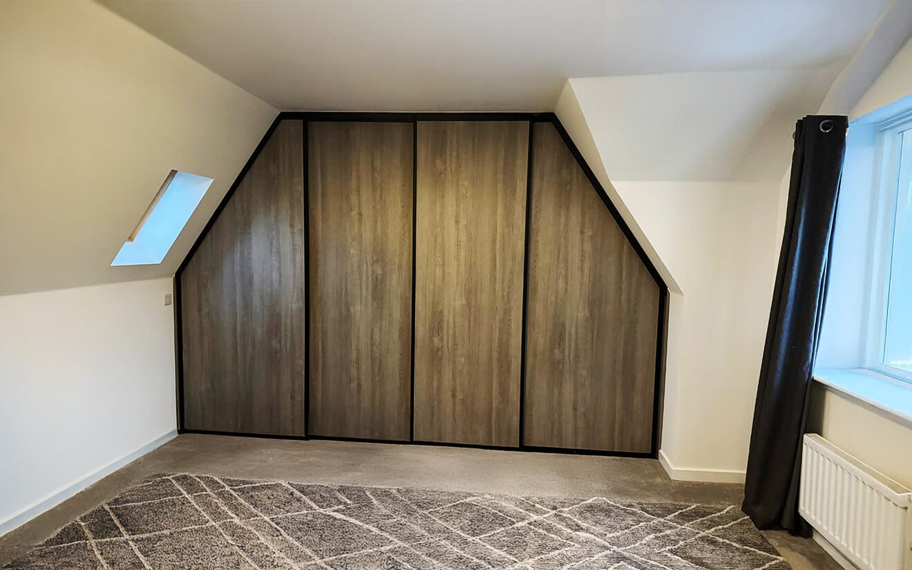 Bespoke Fitted Wardrobe -DC Sliding Wardrobes Scotland
