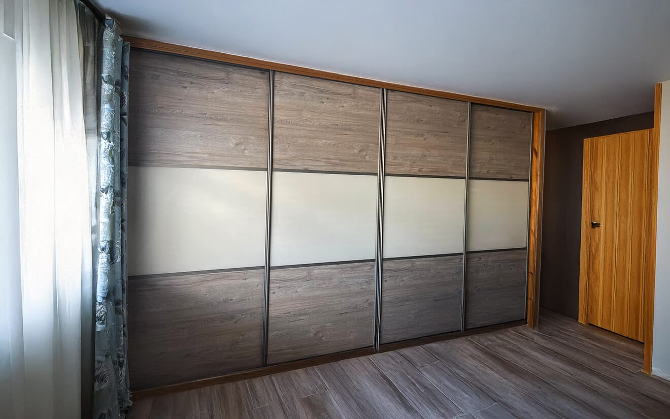 Bespoke Fitted Wardrobe in Aberdeen -DC Sliding Wardrobes