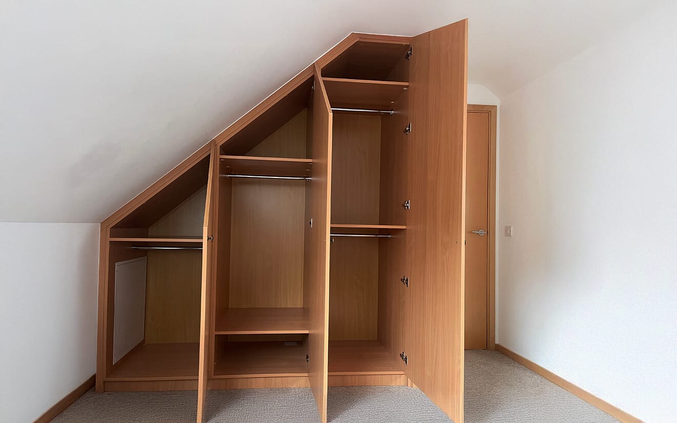 Bespoke Fitted Wardrobe in Scotland -DC Sliding Wardrobes