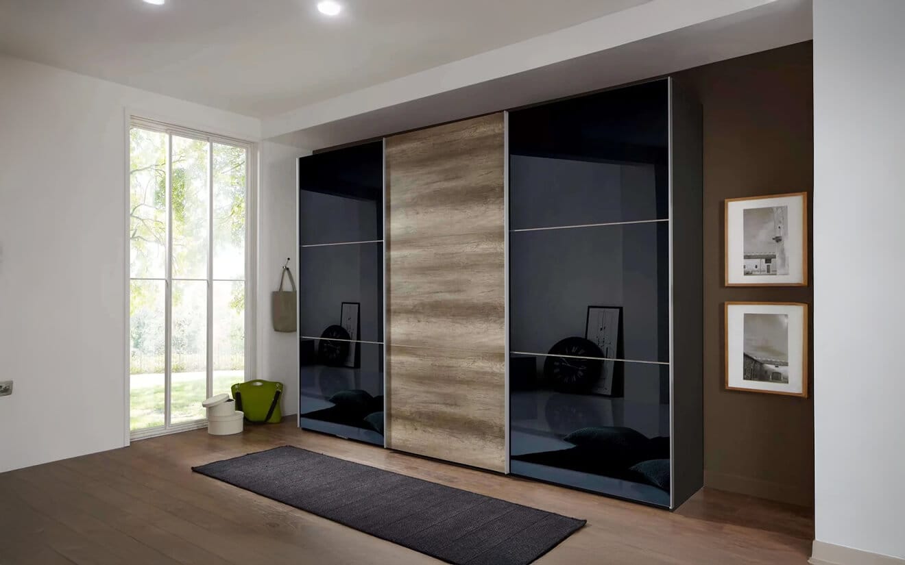 Bespoke Sliding Door Wardrobe -DC Sliding Wardrobes Aberdeen