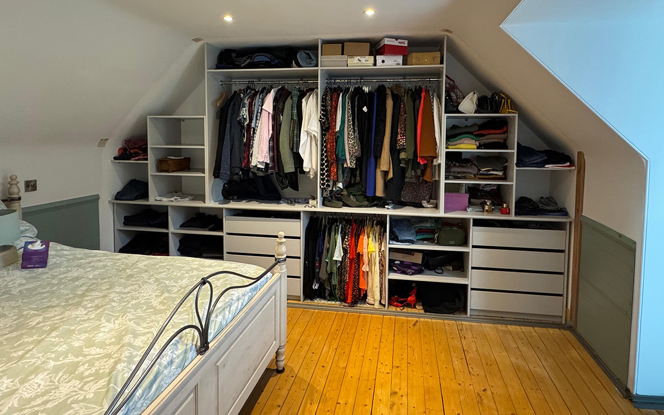 Bespoke Fitted Wardrobe Glasgow -DC Sliding Wardrobes
