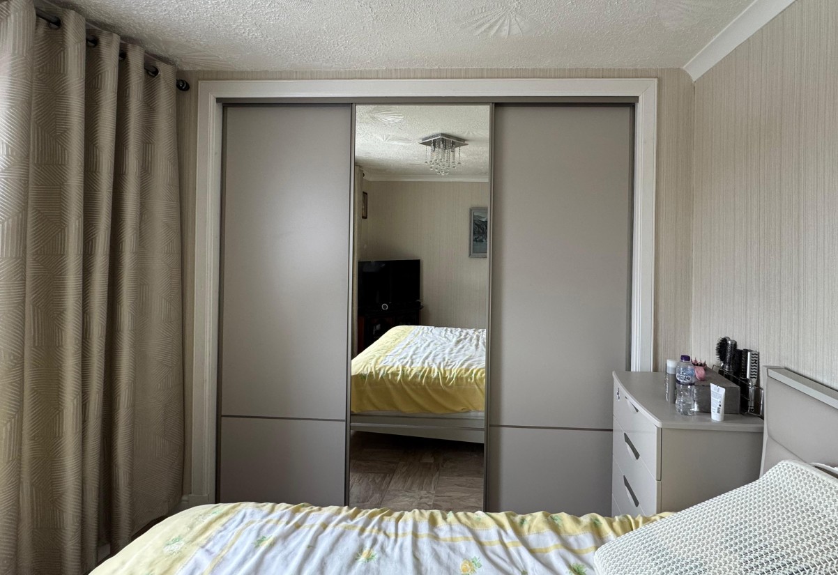 Sliding Wardrobes in Livingstone -DC Sliding Wardrobes